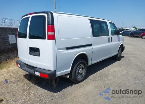 2009 Chevrolet Express 2500 Work Van from USA, damaged, VIN 1GCGG25C491135689